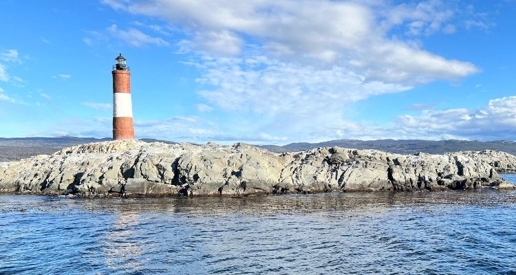 Farol Les Eclaireurs fim do mundo